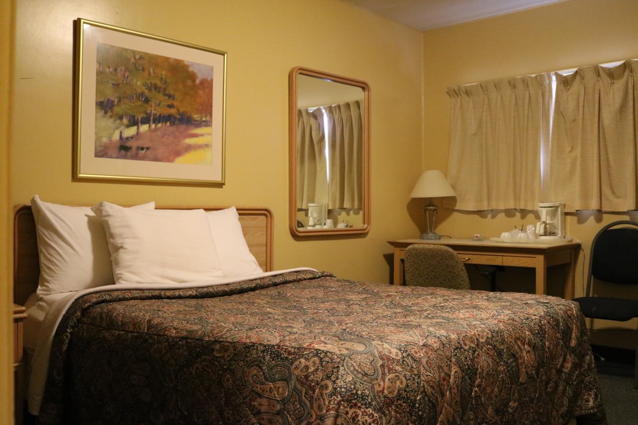 Wakaw Lodge Motel Zewnętrze zdjęcie